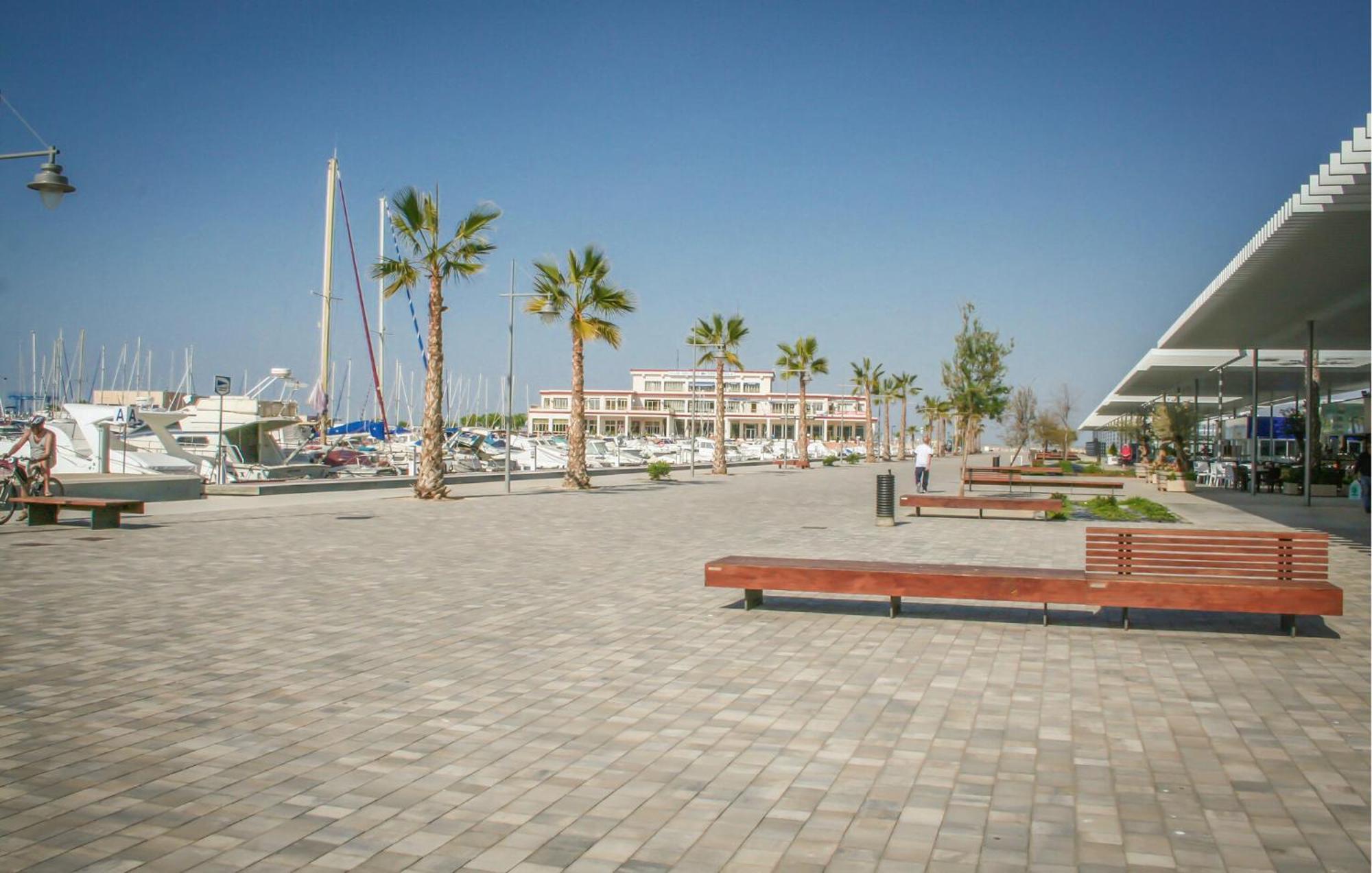 Amazing Apartment In Santa Pola Ngoại thất bức ảnh
